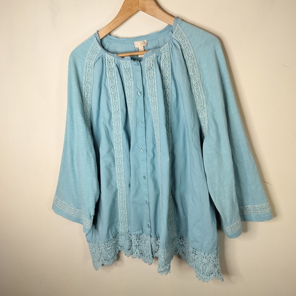 LOGO Lori Goldstein Lavish Button Up Shirt Crochet Lace Inset - Picture 4 of 11